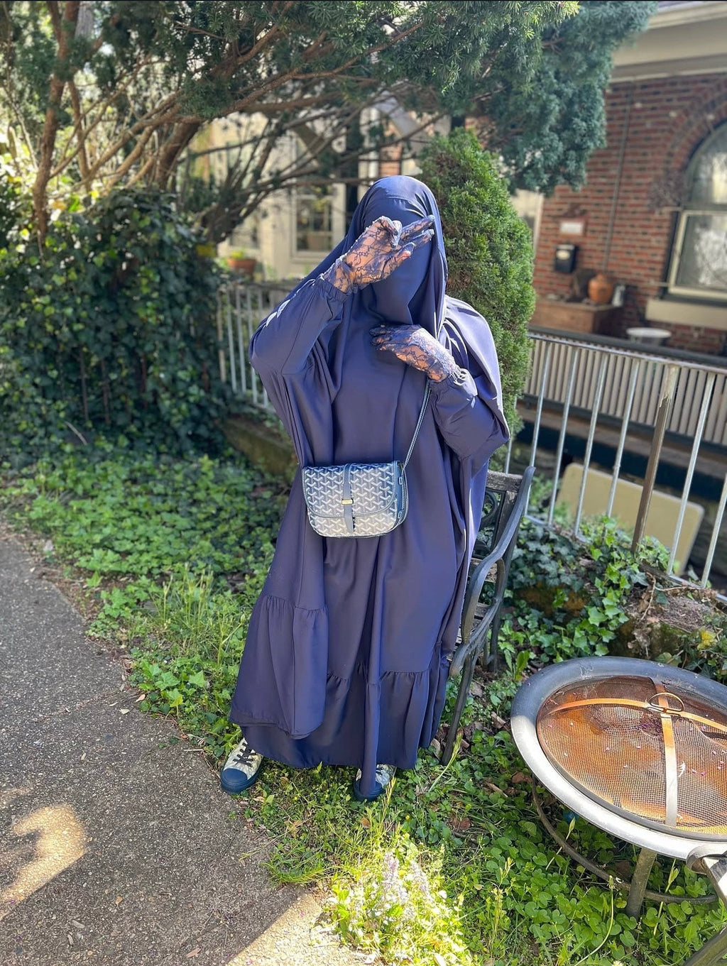 Ruffle overhead Jilbab