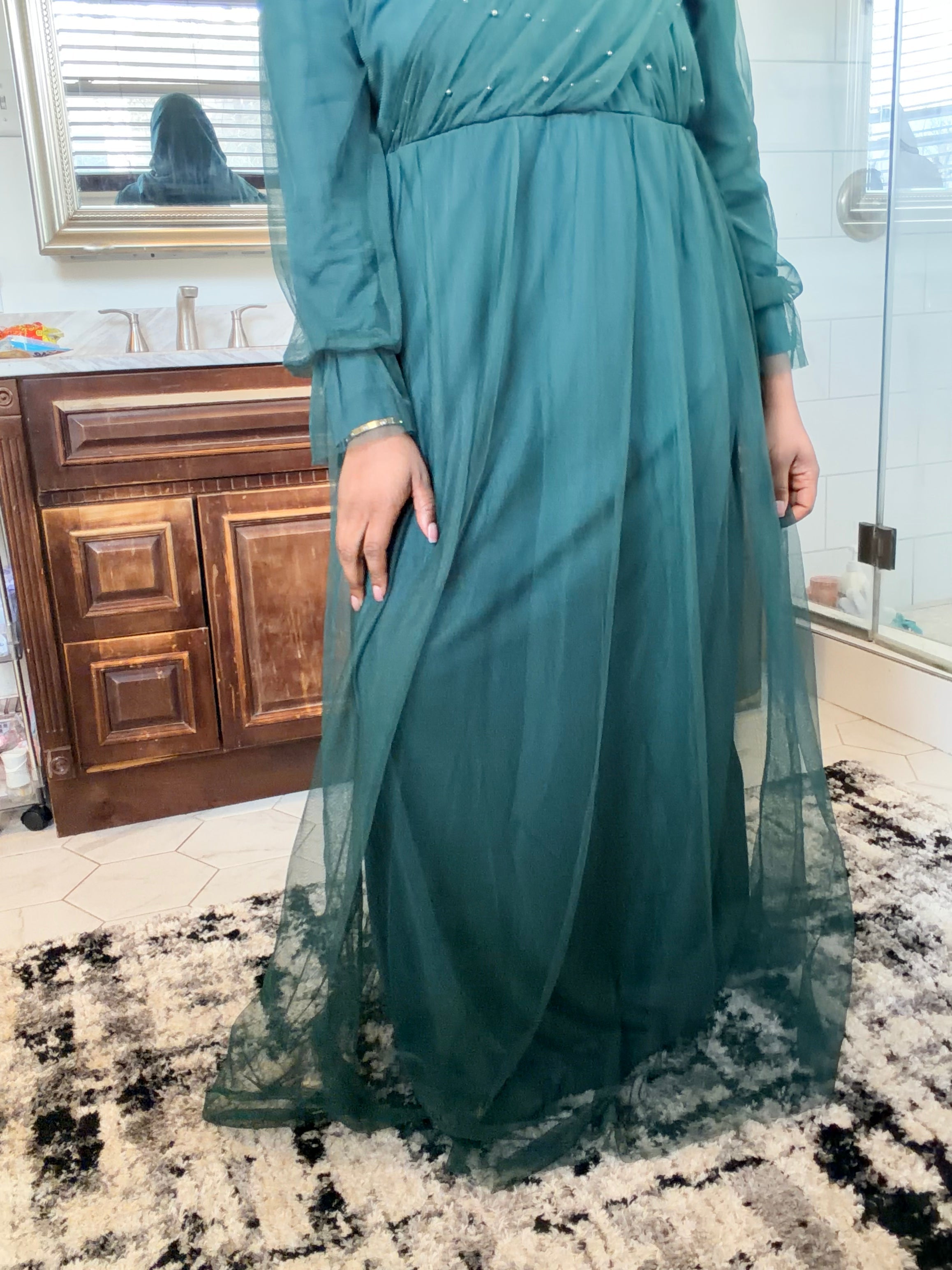 Emerald green abaya
