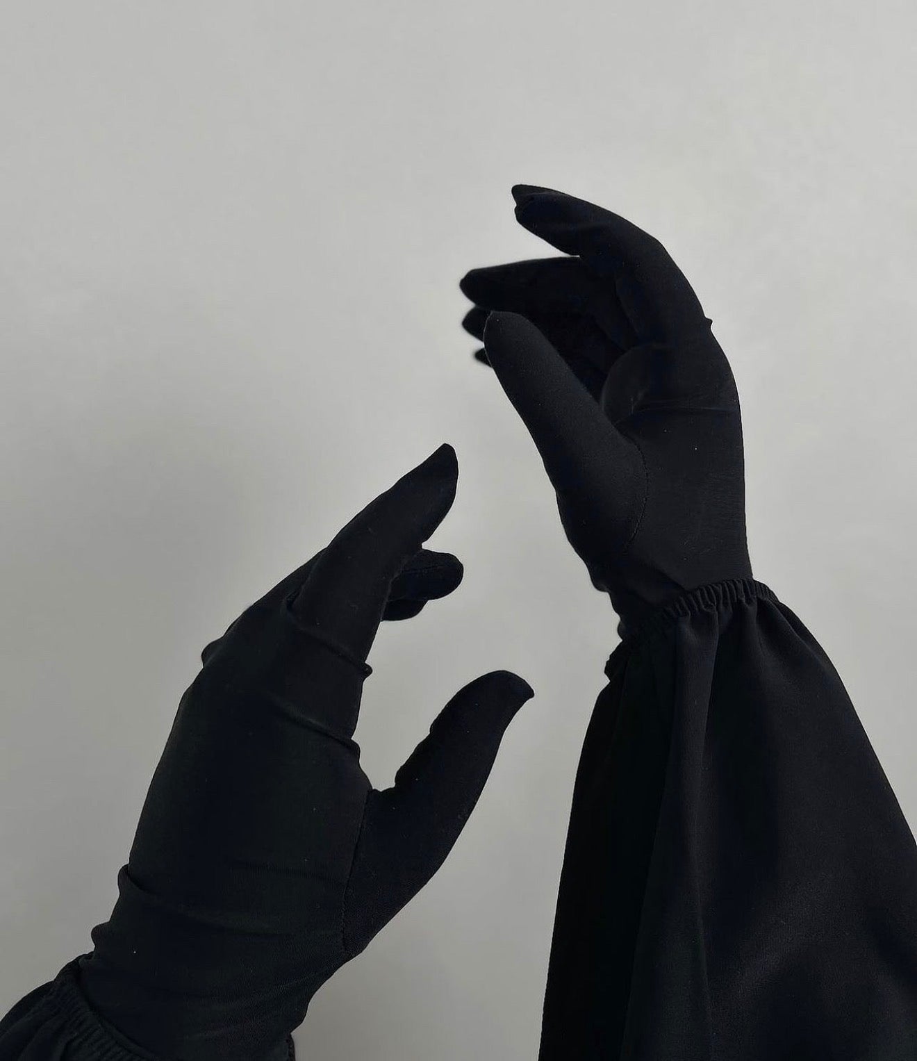 Short gloves
